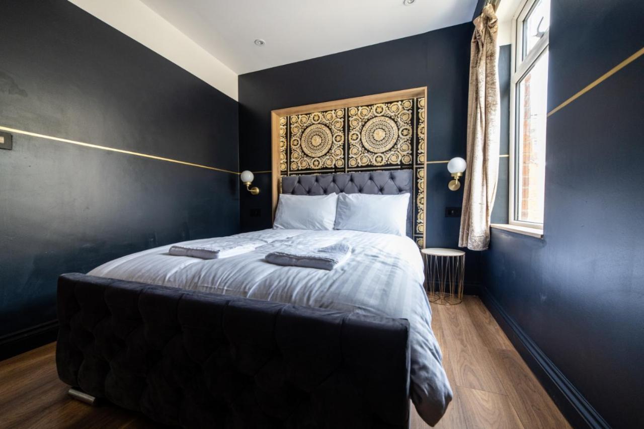 Hollywood Sasco Apartment *